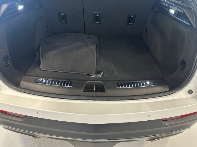Certified 2022 Cadillac XT4 Sport w/ Enhanced Visibility Package AWD/4WD image 25