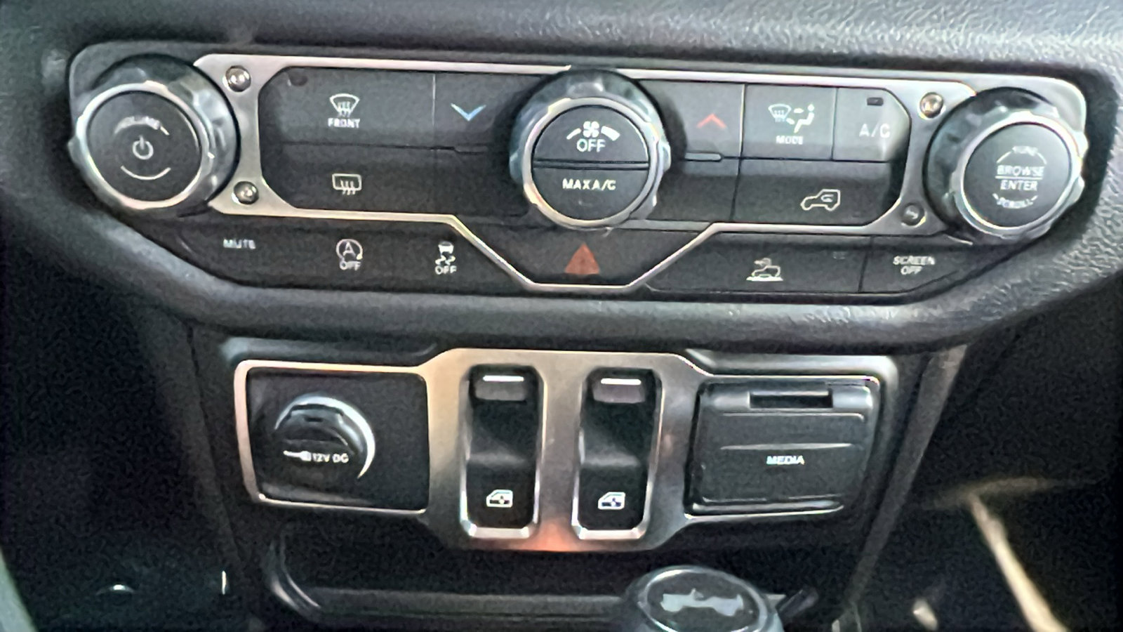 New 2026 Jeep Wrangler Sport S image 20