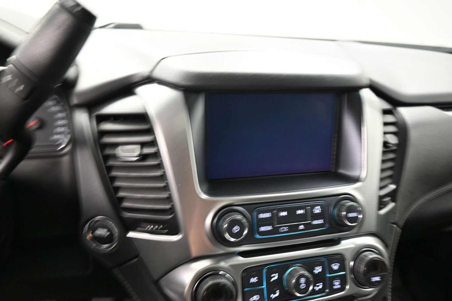 Used 2019 Chevrolet Tahoe LT AWD/4WD image 15