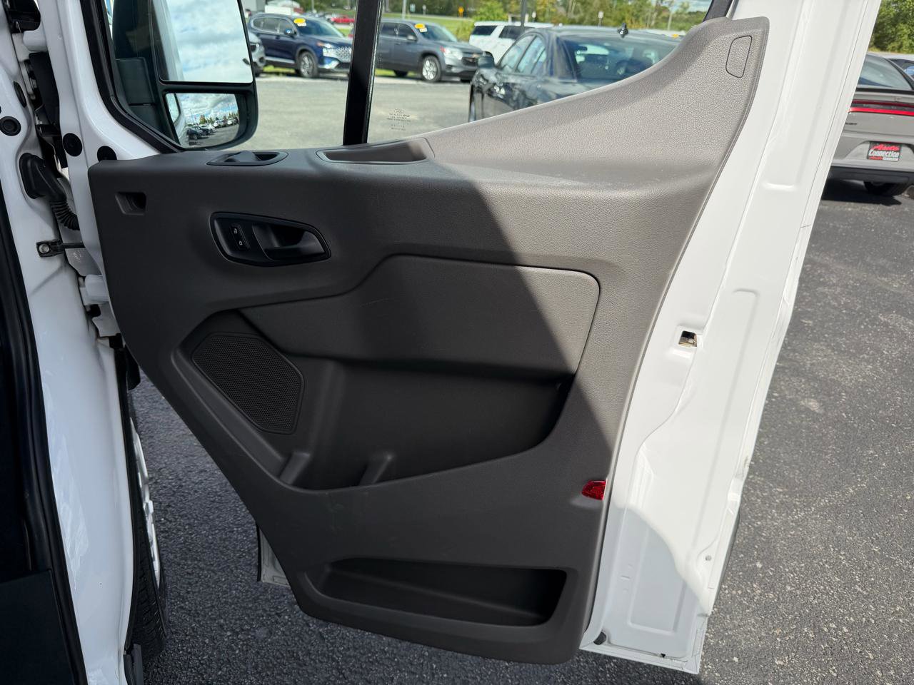 Used 2021 Ford Transit 350 XLT RWD image 21