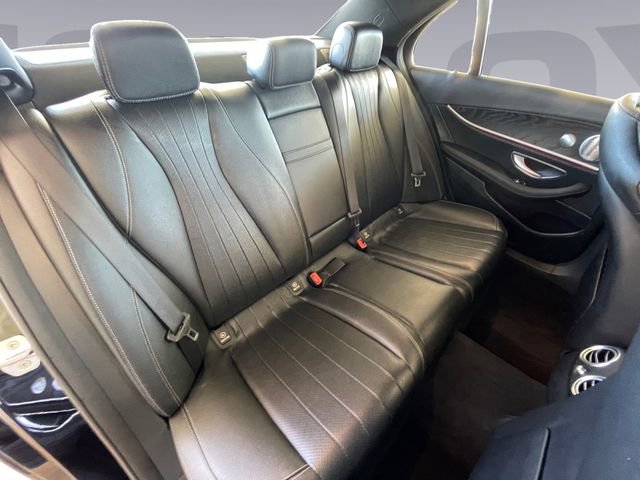 Used 2018 Mercedes-Benz E 300 4MATIC image 18