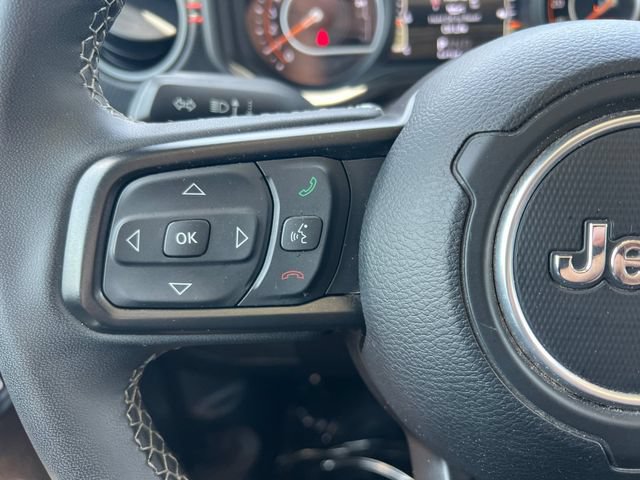 Used 2025 Jeep Wrangler Unlimited Rubicon AWD/4WD image 11