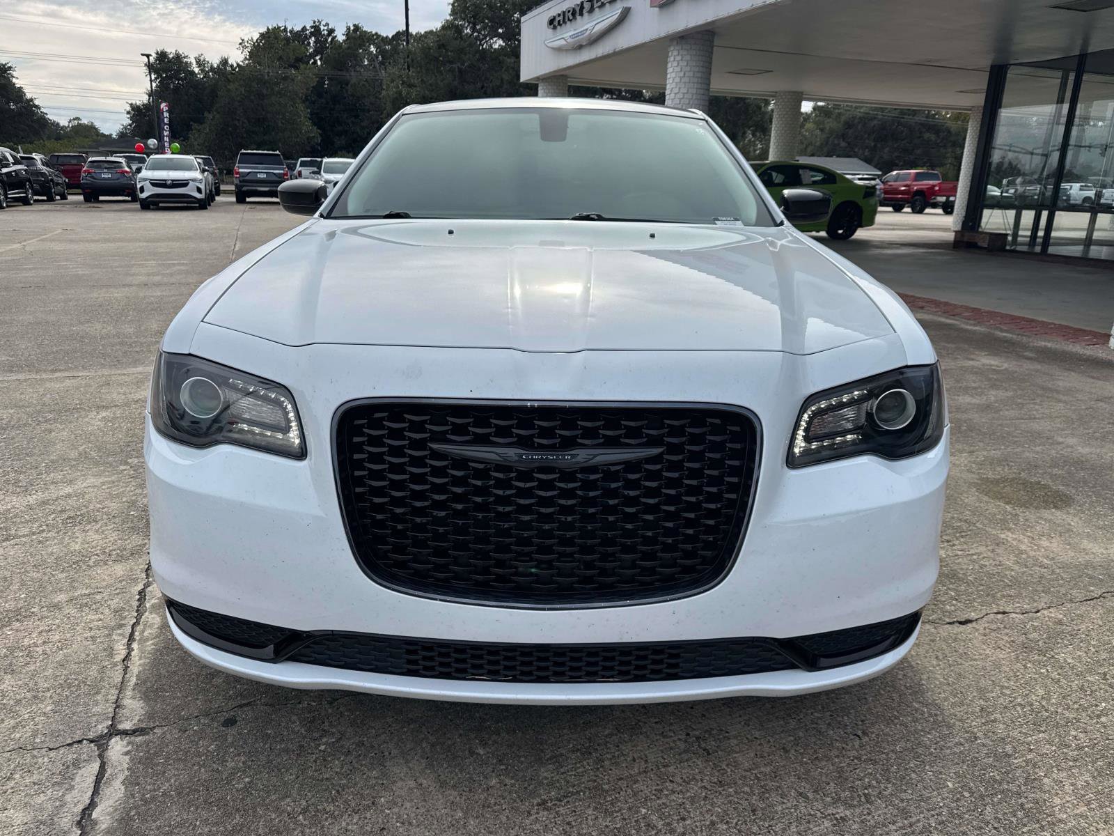 Used 2021 Chrysler 300 Touring w/ Sport Appearance Package image 2