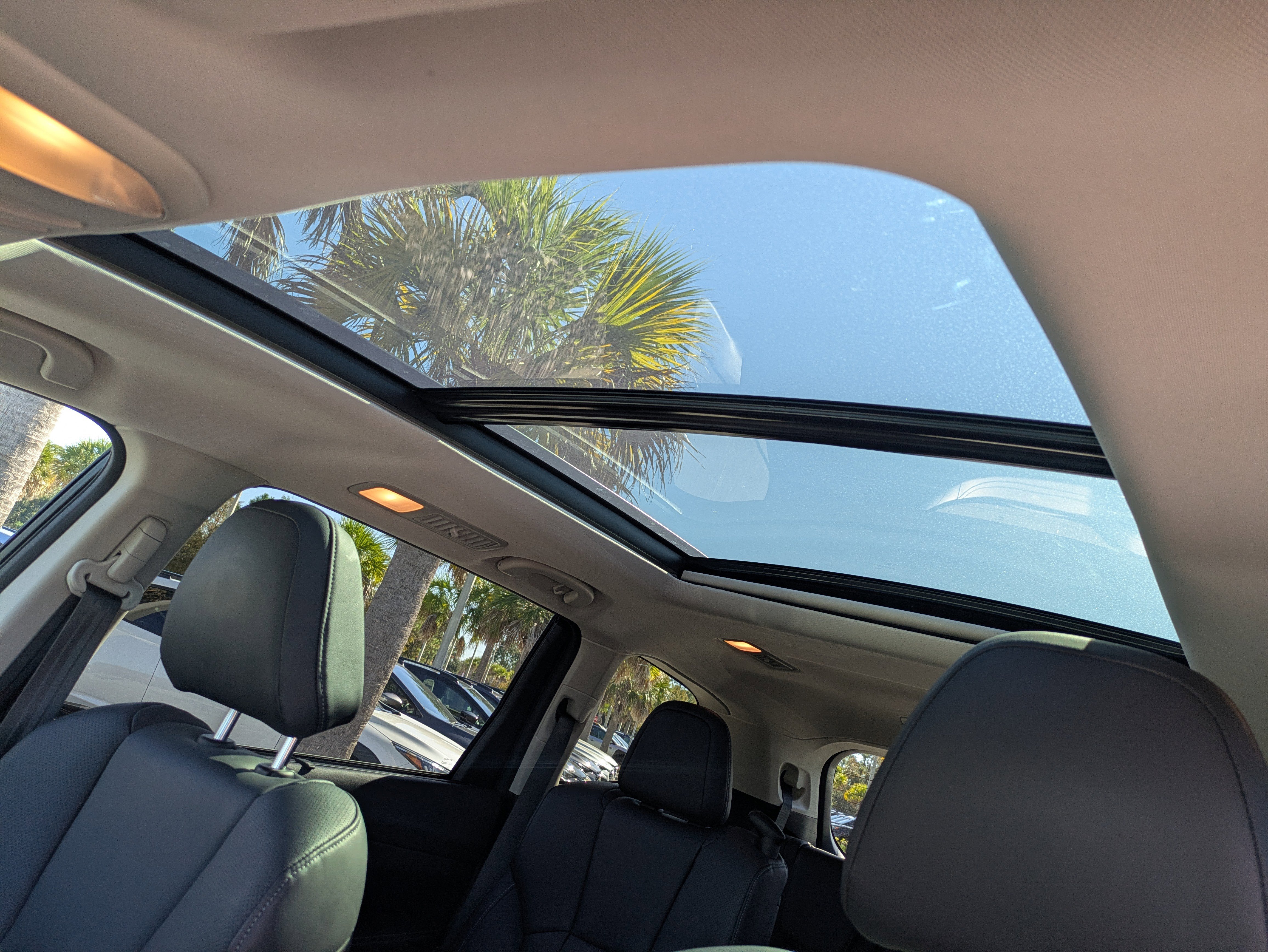 Certified 2023 Subaru Ascent Limited w/ Technology Package image 20