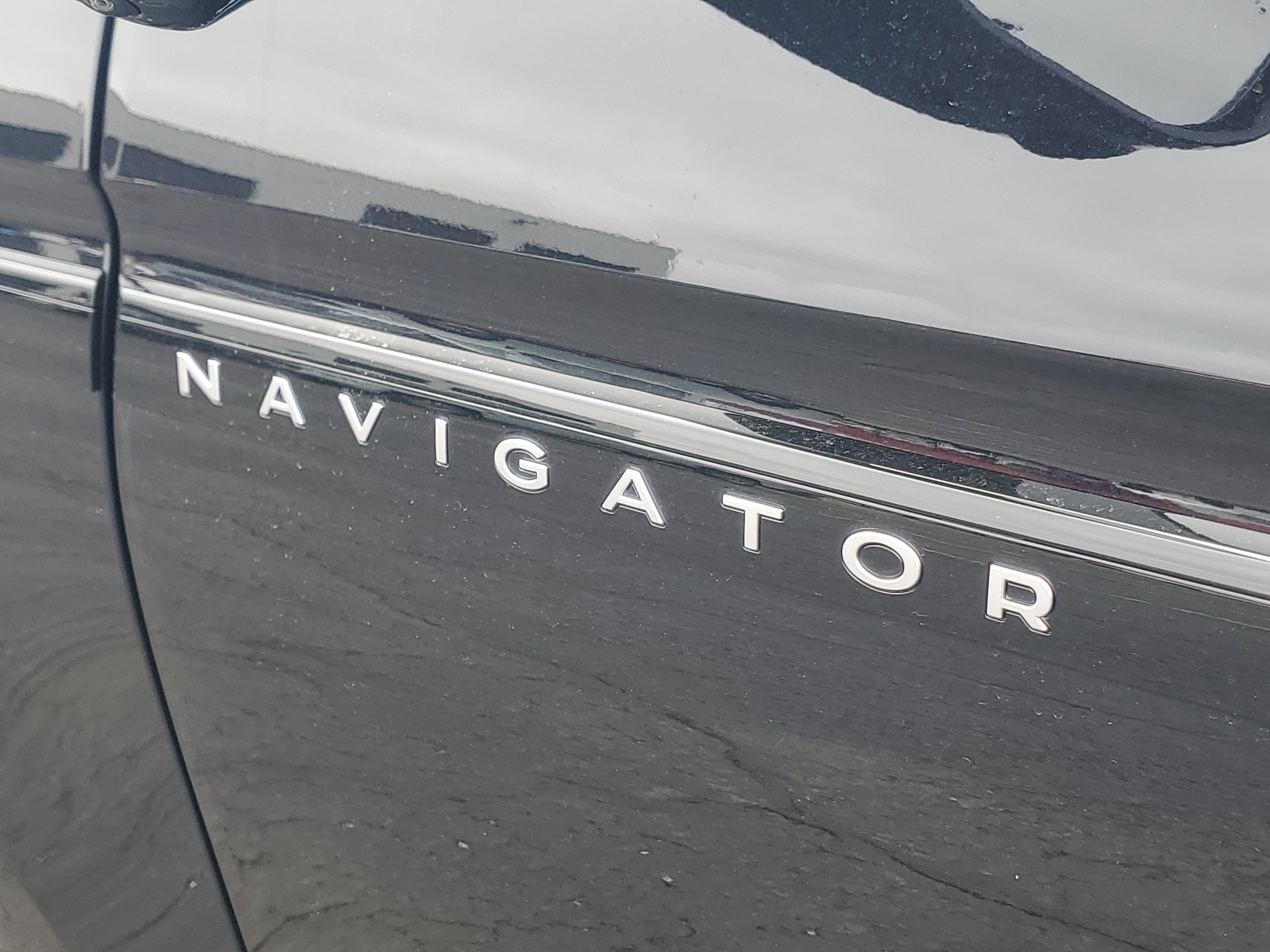 New 2026 Lincoln Navigator L Black Label image 7