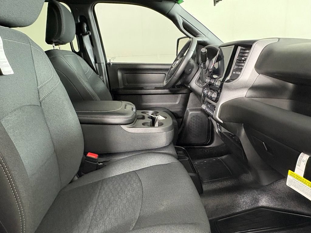 New 2026 RAM 3500 Tradesman AWD/4WD image 14