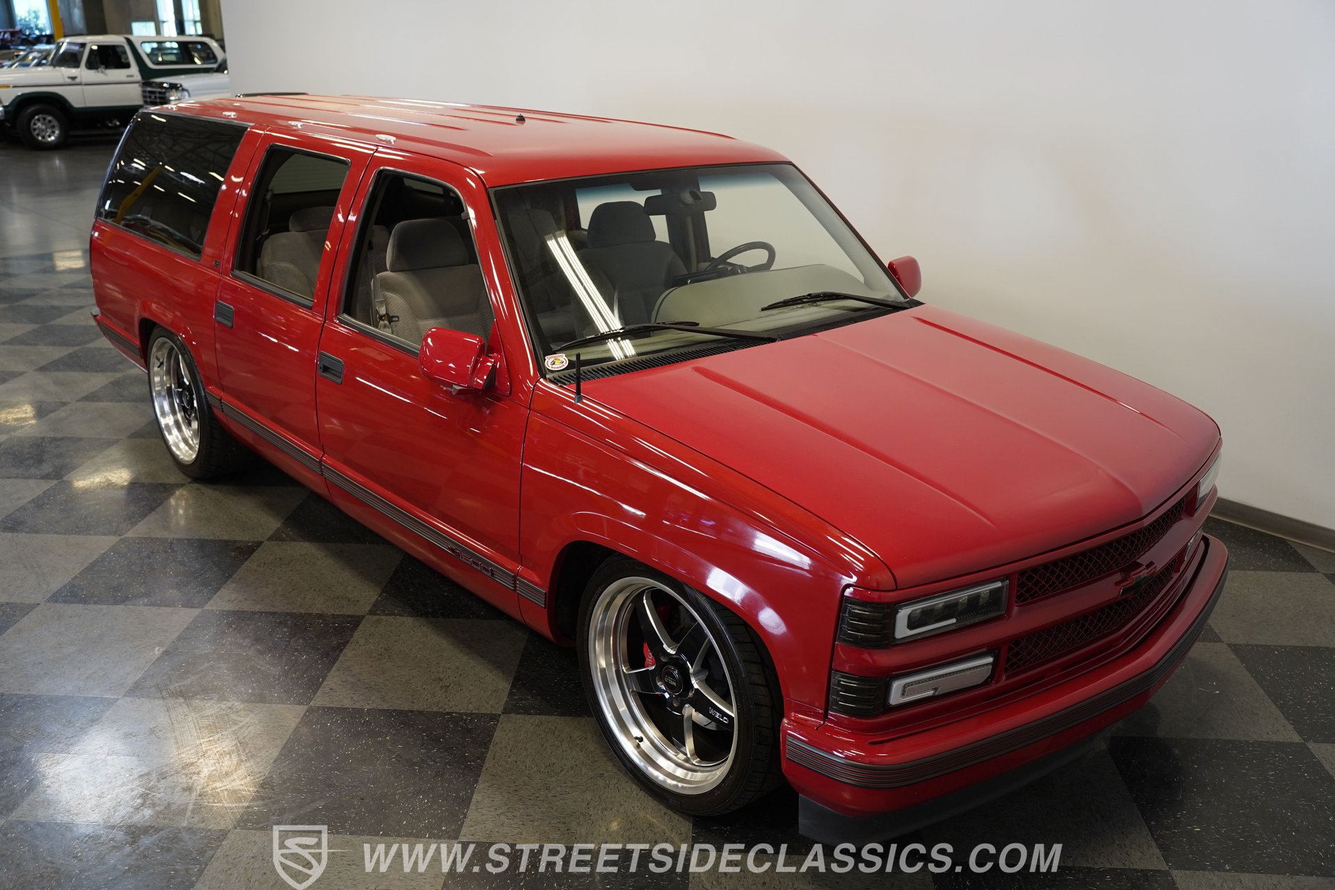 Used 1996 Chevrolet Suburban 2WD image 36