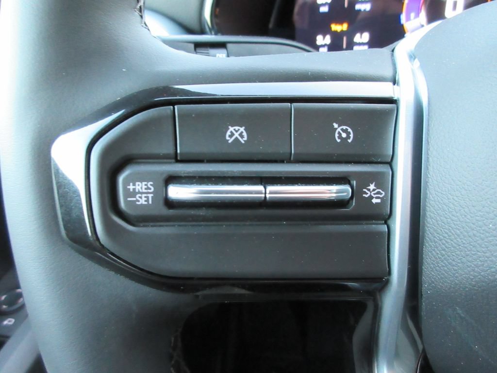 New 2026 Chevrolet Colorado LT w/ LT Convenience Package AWD/4WD image 24