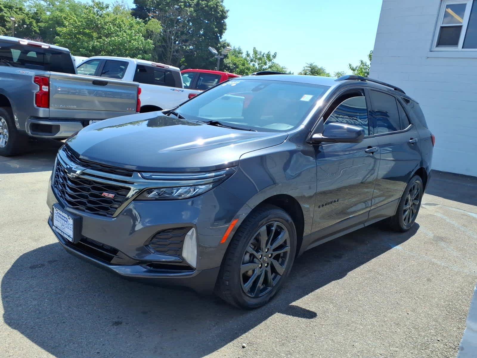 Certified 2023 Chevrolet Equinox RS AWD/4WD image 3