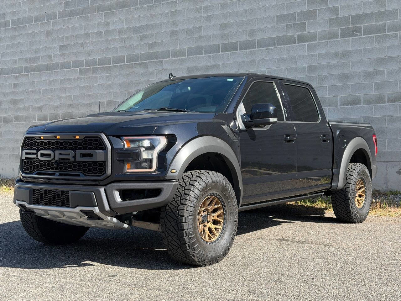 Used 2020 Ford F150 Raptor w/ Equipment Group 802A Luxury AWD/4WD image 10