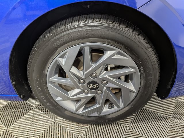 Used 2024 Hyundai Elantra SEL FWD image 38