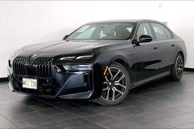 Certified 2023 BMW 740i image 1