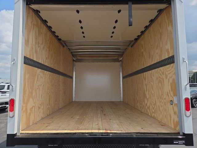 New 2025 Chevrolet Low Cab Forward image 21