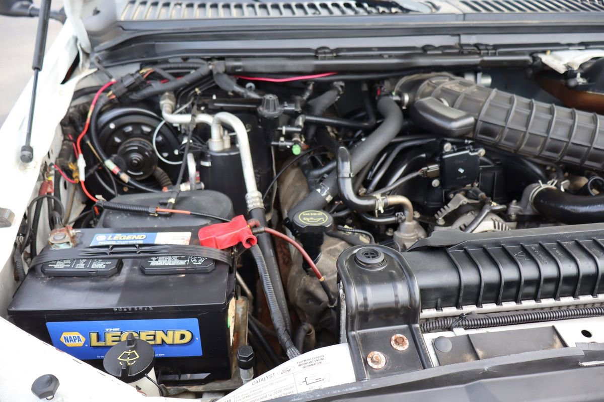 Used 2006 Ford F350 XL image 36