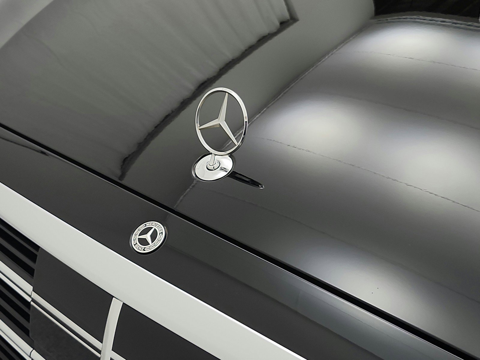 Certified 2023 Mercedes-Benz S 500 4MATIC image 19