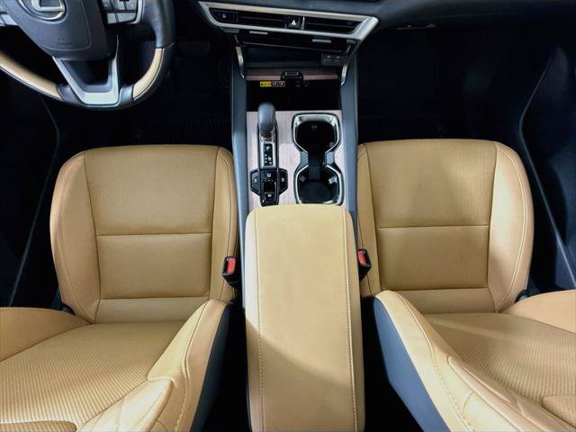 Certified 2025 Lexus RX 350 Premium w/ Accessory Package FWD image 16