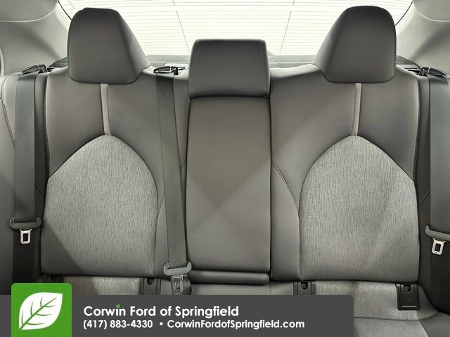 Used 2022 Toyota Camry LE image 18