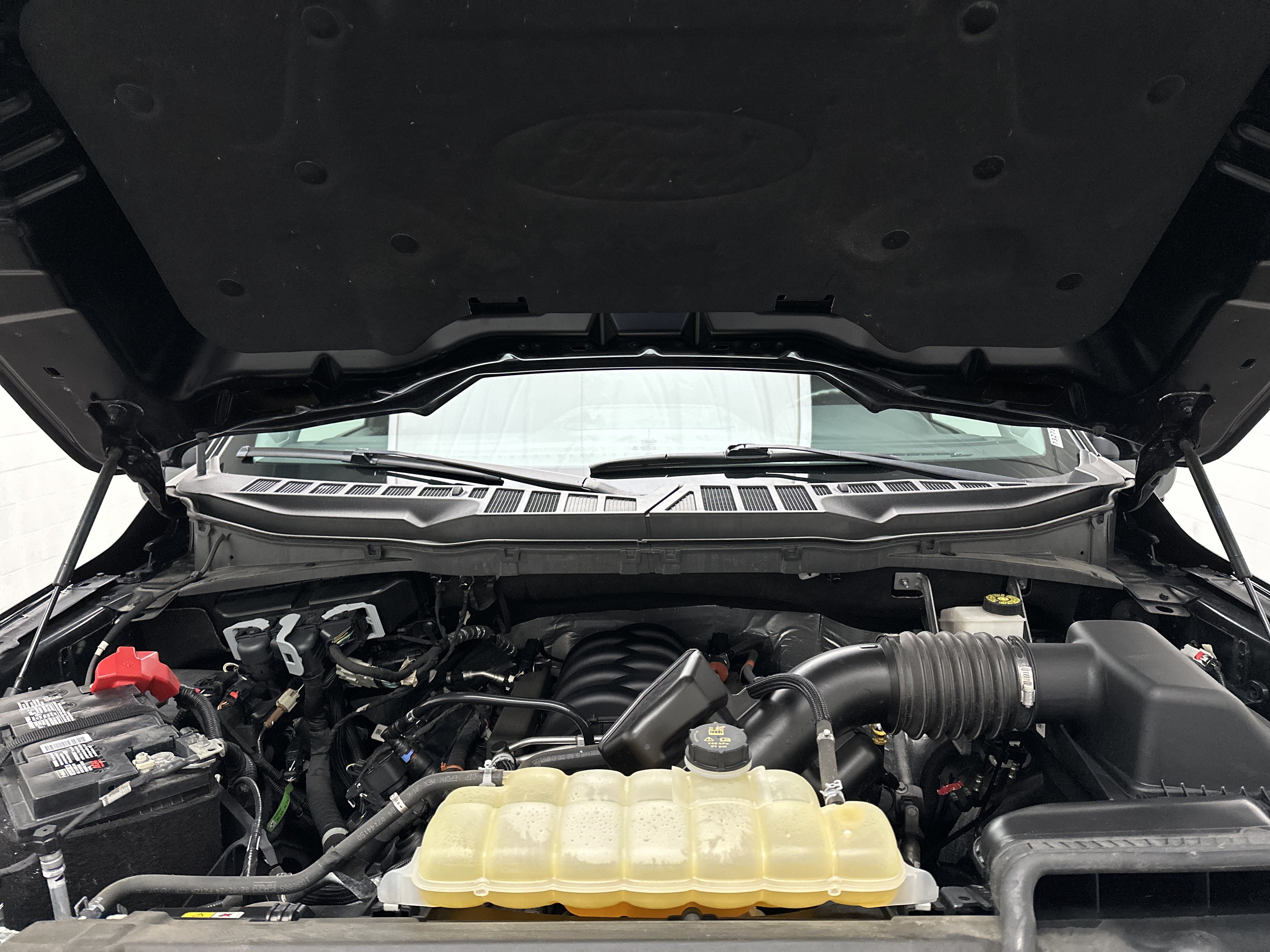 Used 2024 Ford F150 XLT AWD/4WD image 41