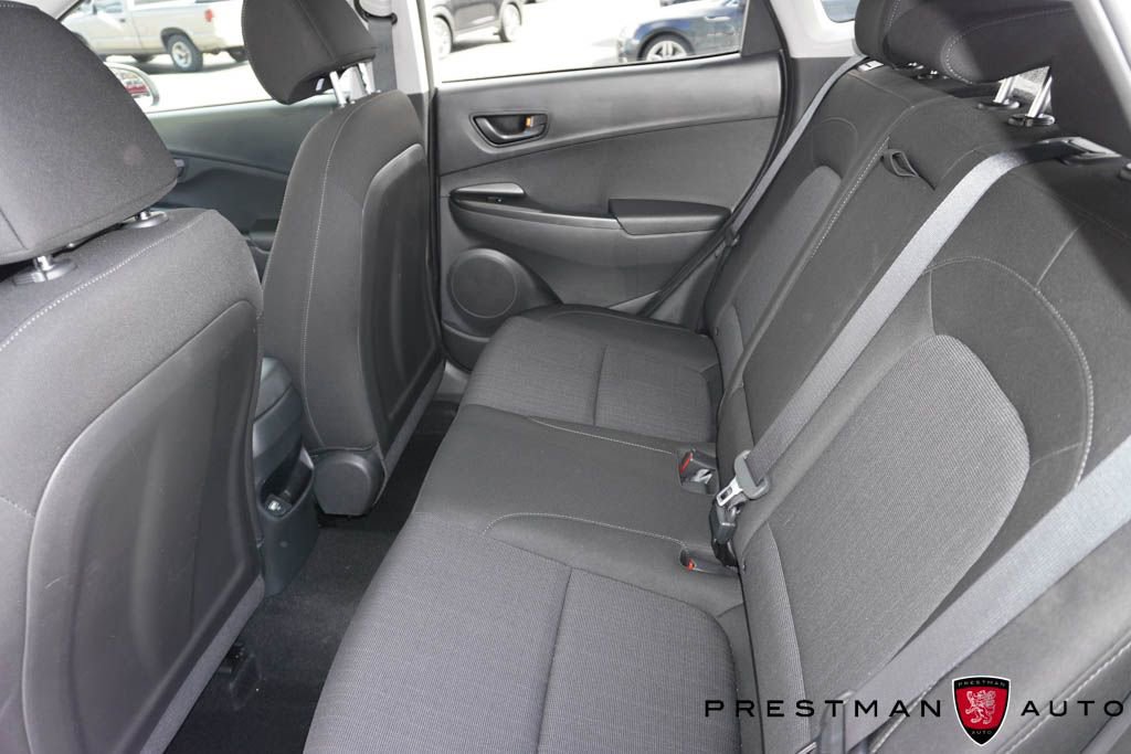 Used 2023 Hyundai Kona SEL AWD/4WD image 35