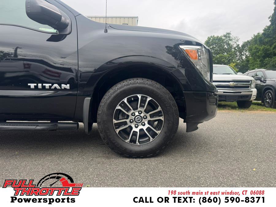 Used 2021 Nissan Titan SV w/ SV Convenience Package image 29