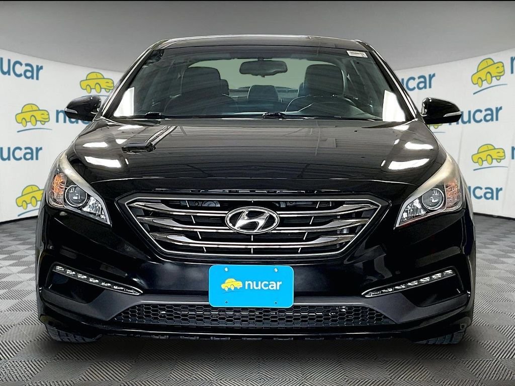 Used 2016 Hyundai Sonata Sport w/ Option Group 02 FWD image 2