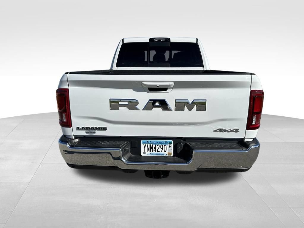 Used 2026 RAM 3500 Laramie AWD/4WD image 4