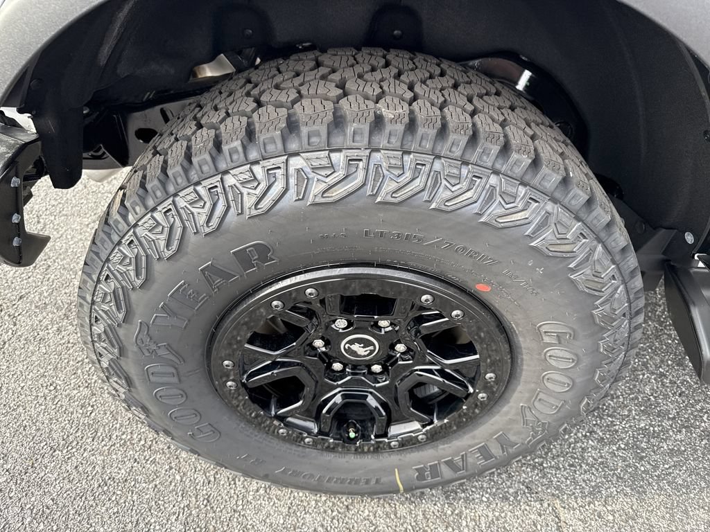 New 2025 Ford Bronco Outer Banks w/ Sasquatch Package AWD/4WD image 18