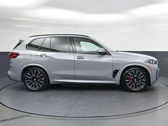 Used 2026 BMW X5 xDrive50e w/ Executive Package AWD/4WD image 3