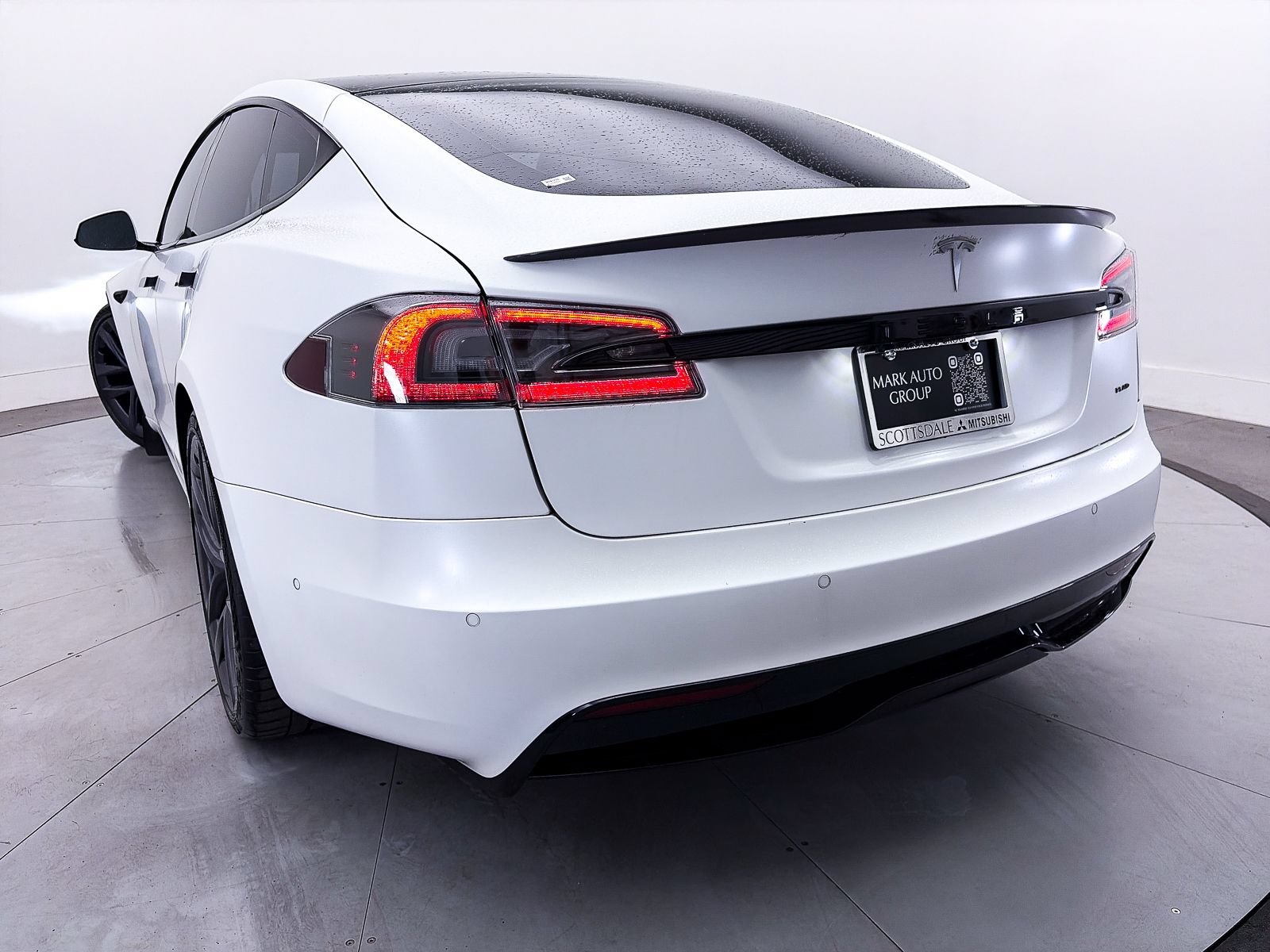 Used 2021 Tesla Model S Plaid AWD/4WD image 4