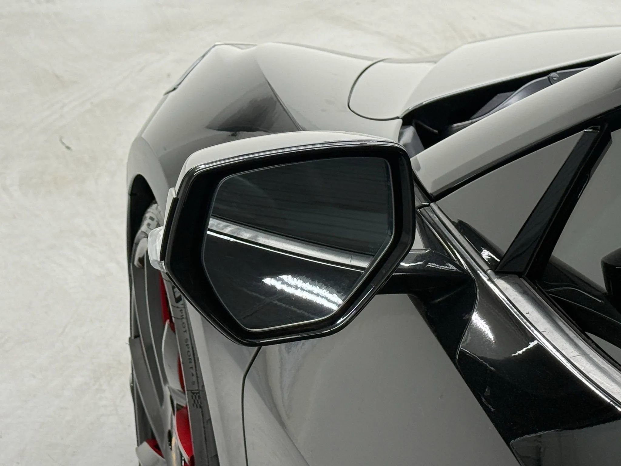 Used 2021 Chevrolet Corvette Stingray Premium Cpe w/ Z51 Performance Package image 33