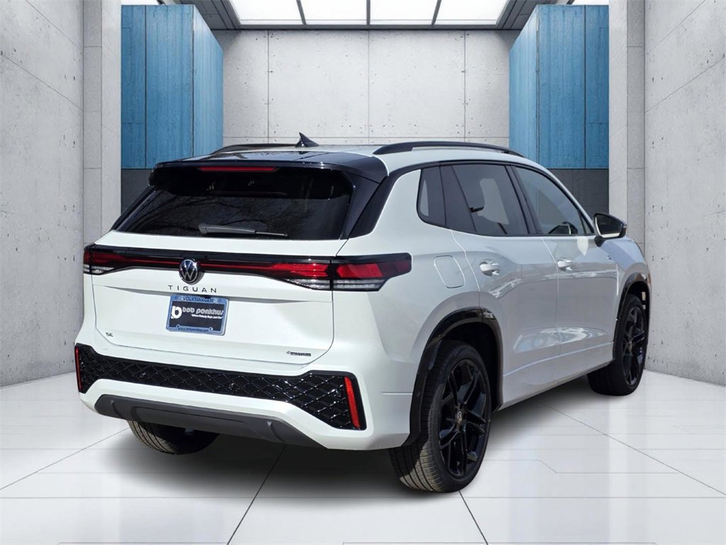 New 2026 Volkswagen Tiguan SE R-Line image 29
