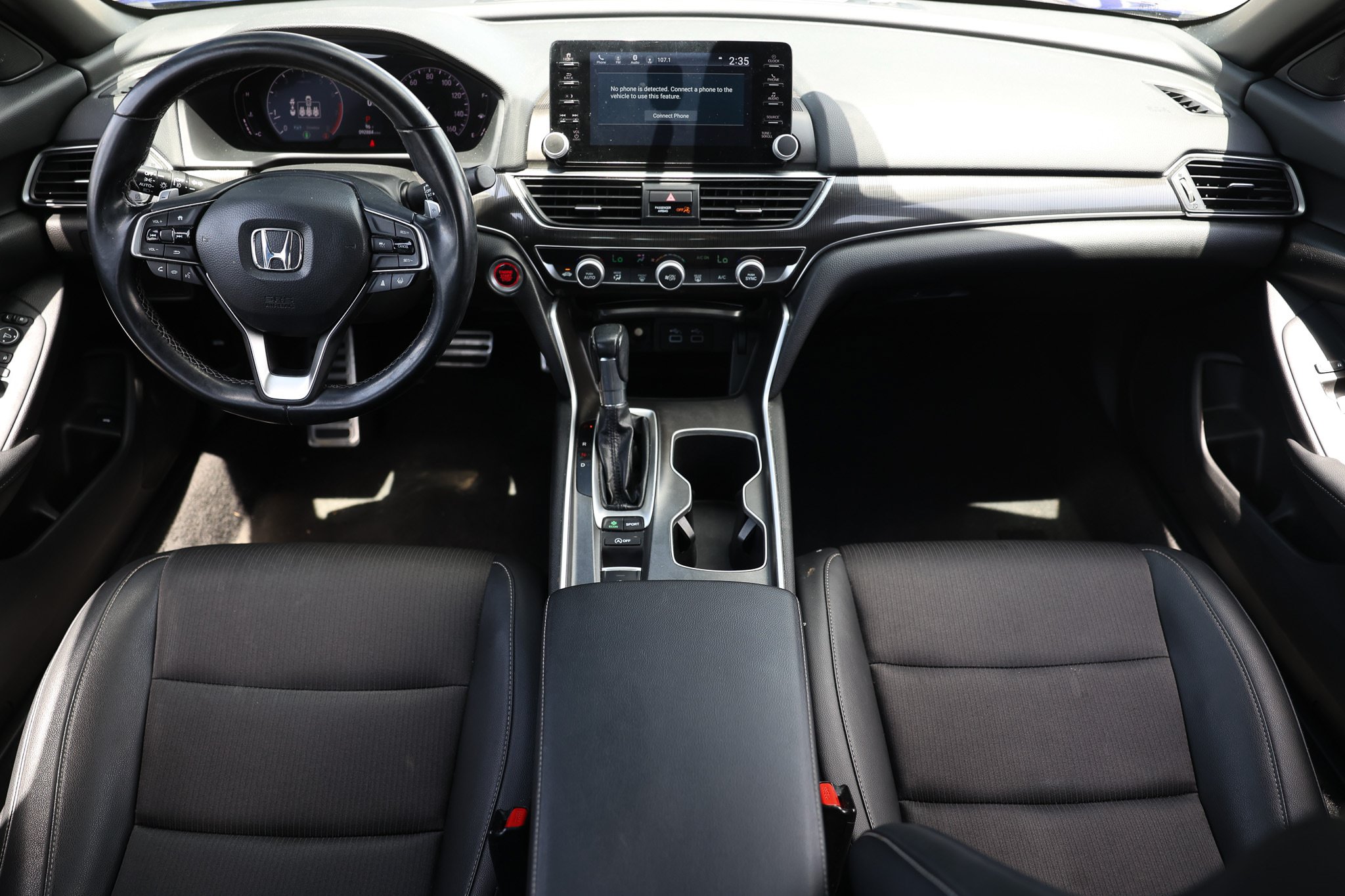 Used 2022 Honda Accord Sport image 2