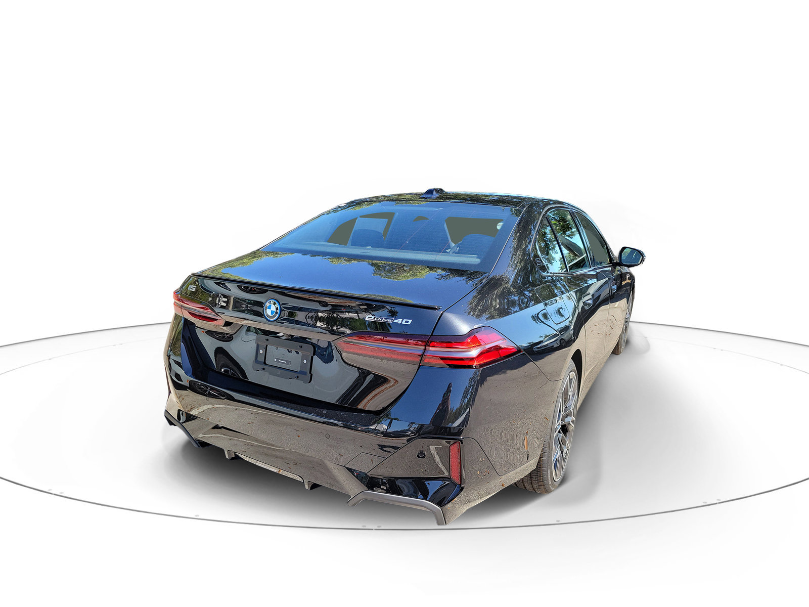 Used 2023 Lexus IS 350 F Sport w/ Memory Package AWD/4WD image 4
