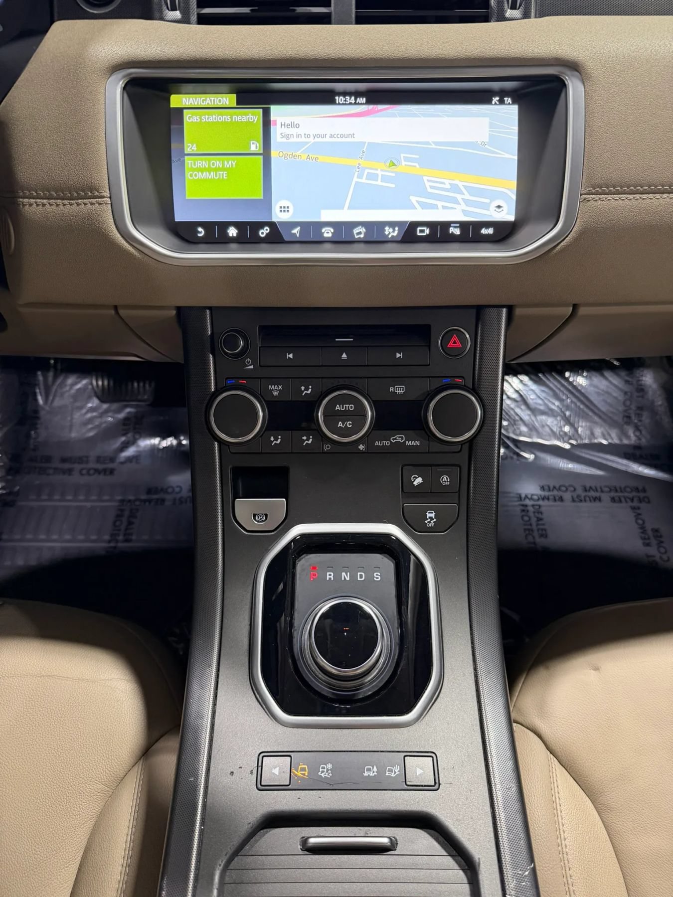 Used 2018 Land Rover Range Rover Evoque SE AWD/4WD image 3