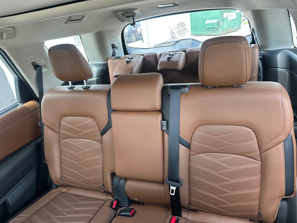 Used 2024 Nissan Pathfinder Platinum w/ Cargo Package FWD image 49