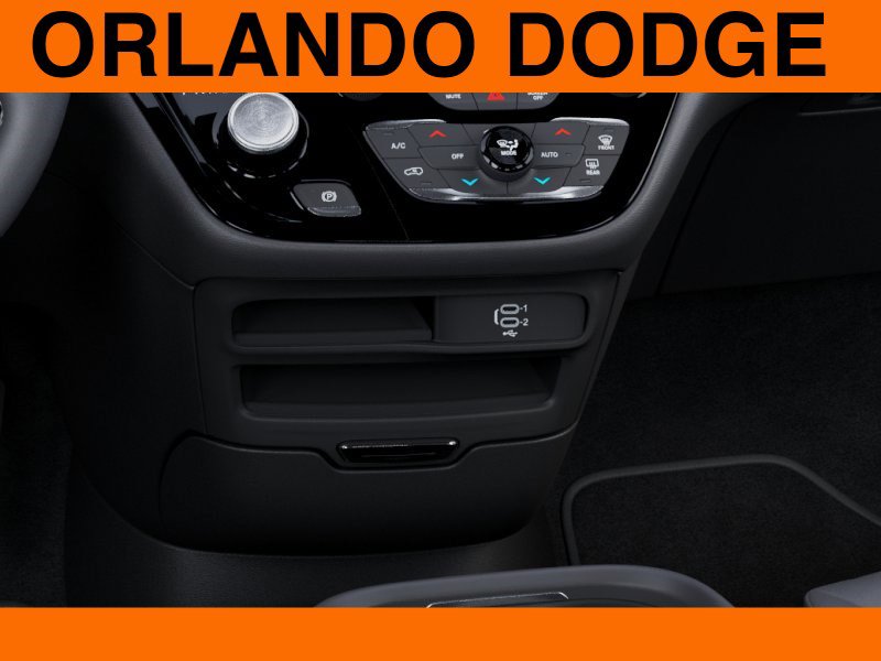 New 2026 Chrysler Pacifica Select image 24