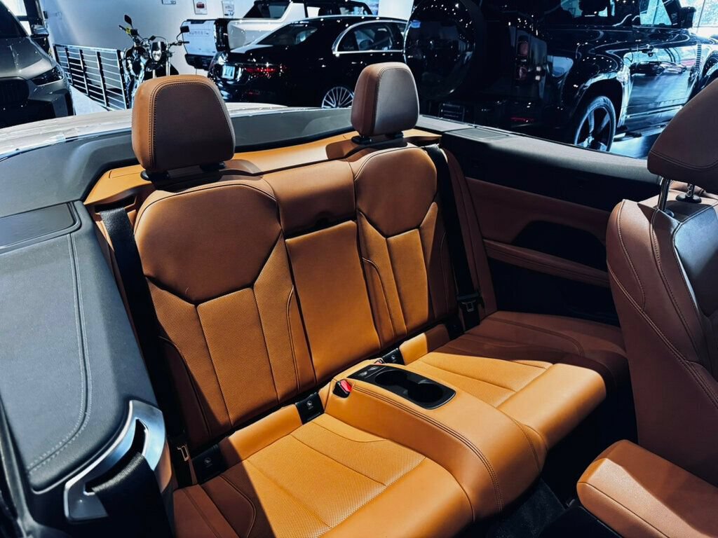 Used 2023 BMW 430i Convertible w/ M Sport Package RWD image 24