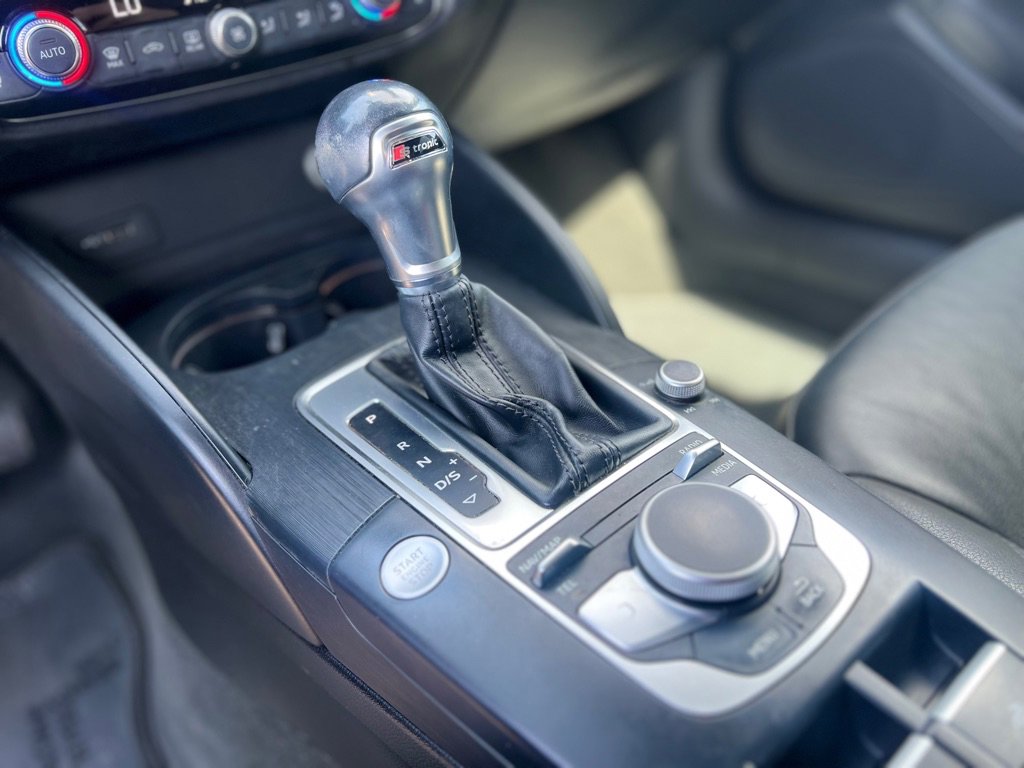 Used 2018 Audi A3 2.0T Premium image 19