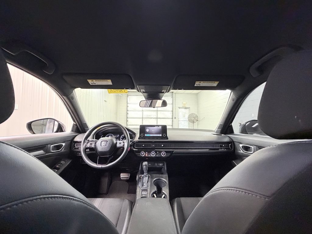 Used 2023 Honda Civic Sport image 21