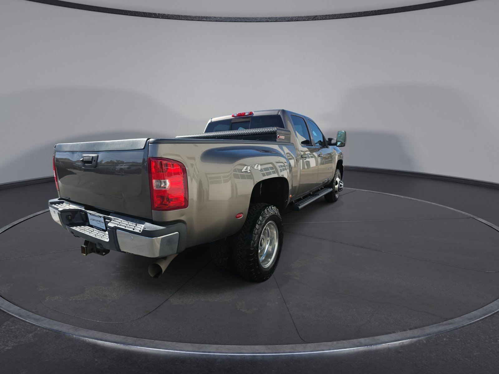Used 2013 Chevrolet Silverado 3500 LTZ w/ LTZ Plus Package AWD/4WD image 13