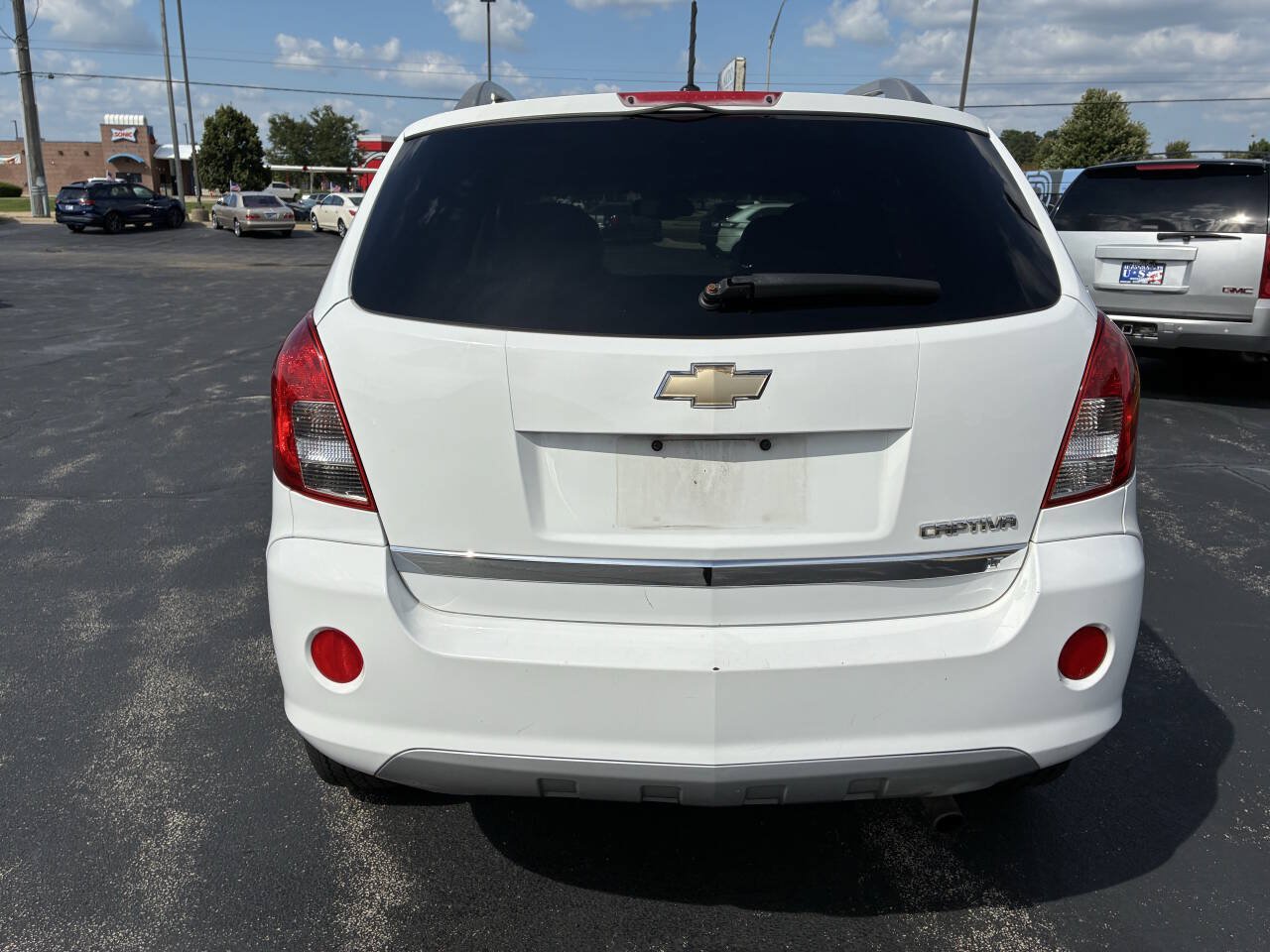 Used 2015 Chevrolet Captiva Sport LT w/ Convenience Package FWD image 4