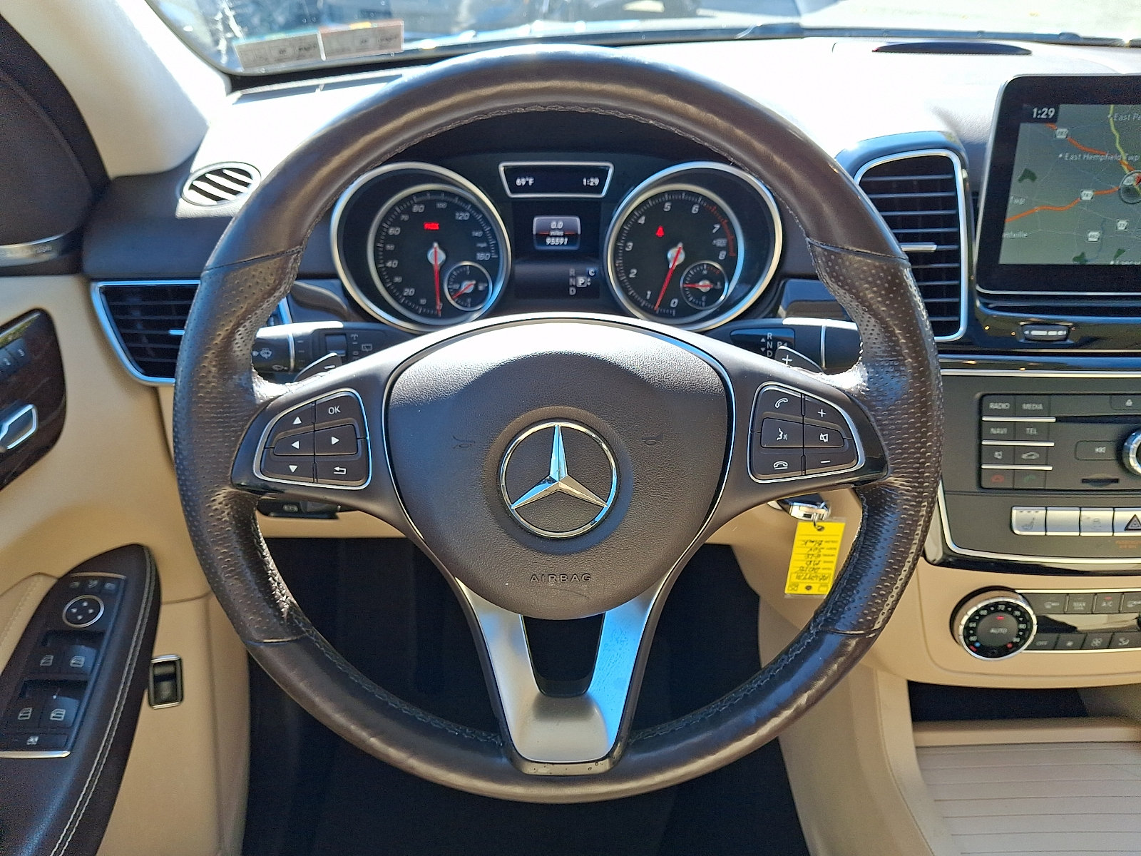 Used 2018 Mercedes-Benz GLE 350 4MATIC image 23