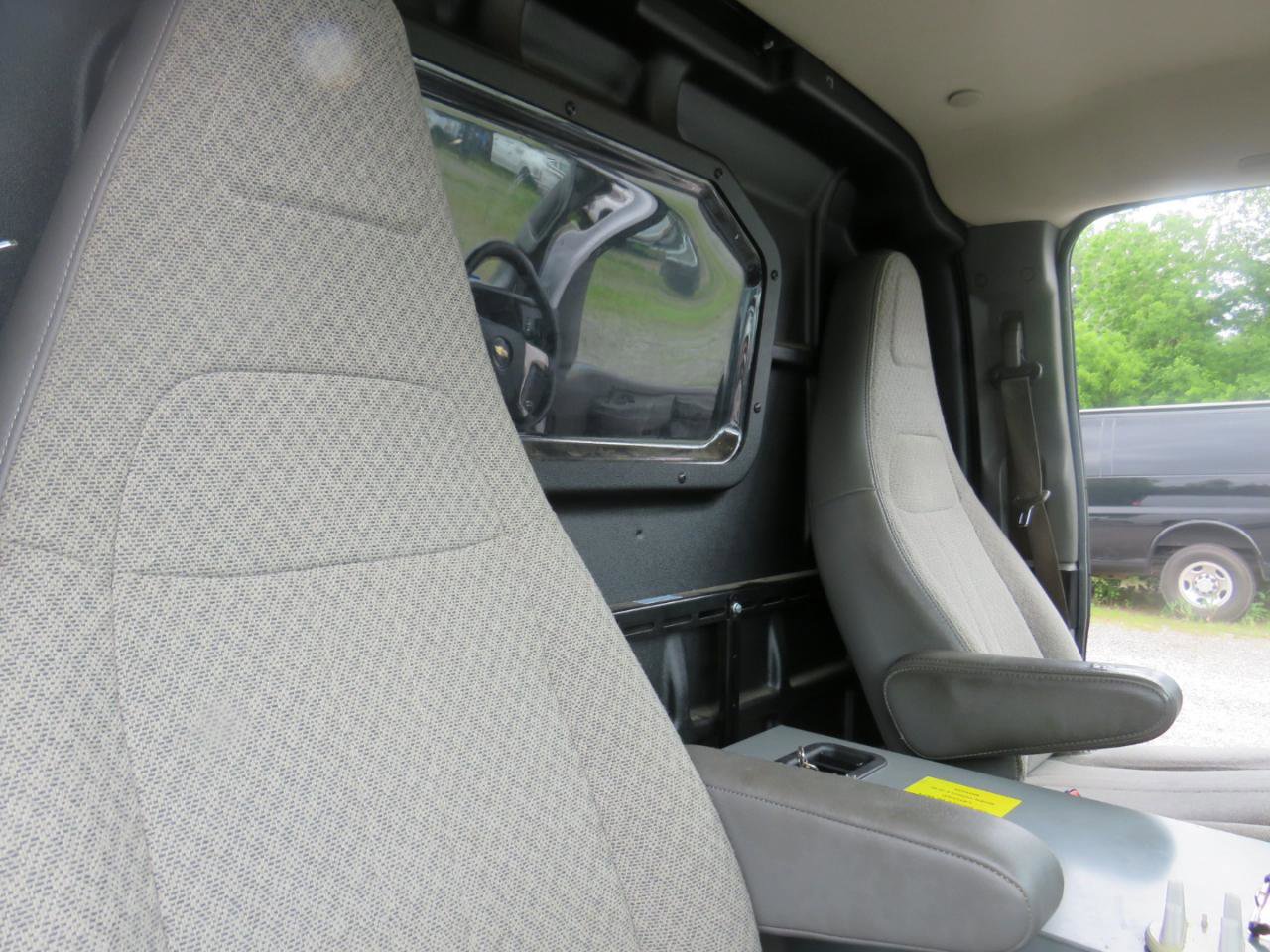 Used 2019 Chevrolet Express 2500 w/ Driver Convenience Package RWD image 17