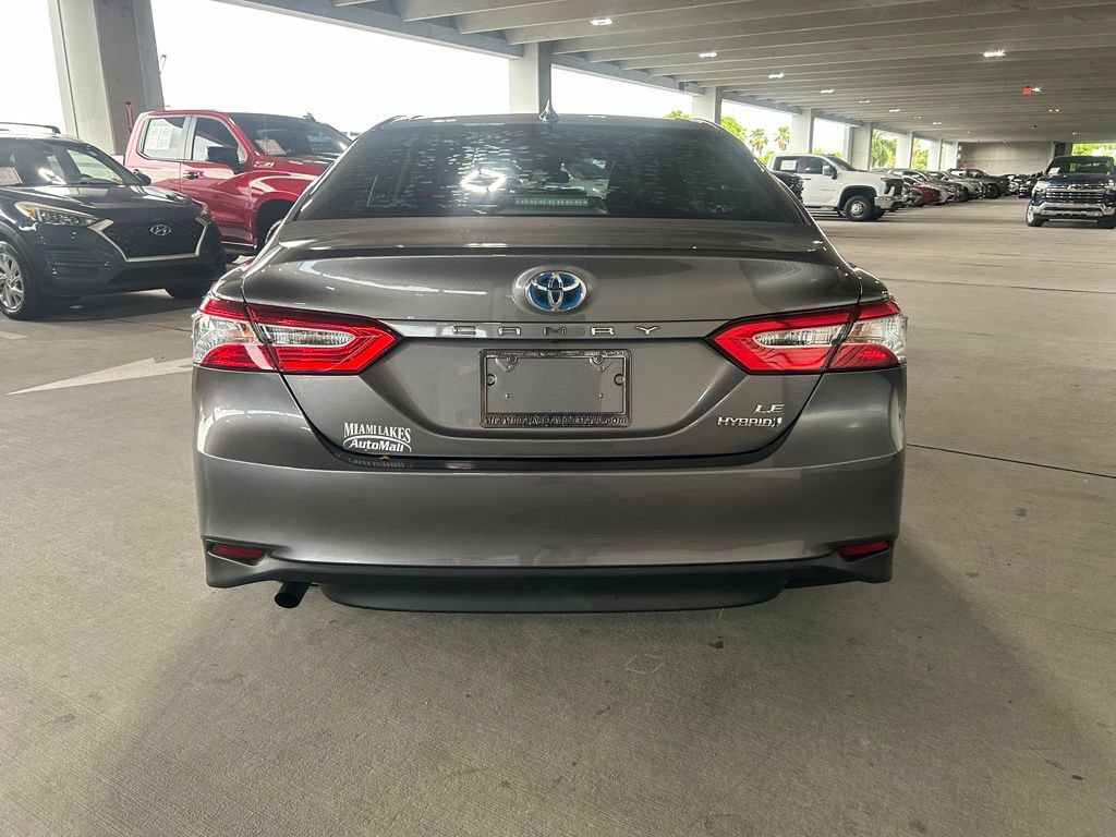 Used 2020 Toyota Camry LE FWD image 4