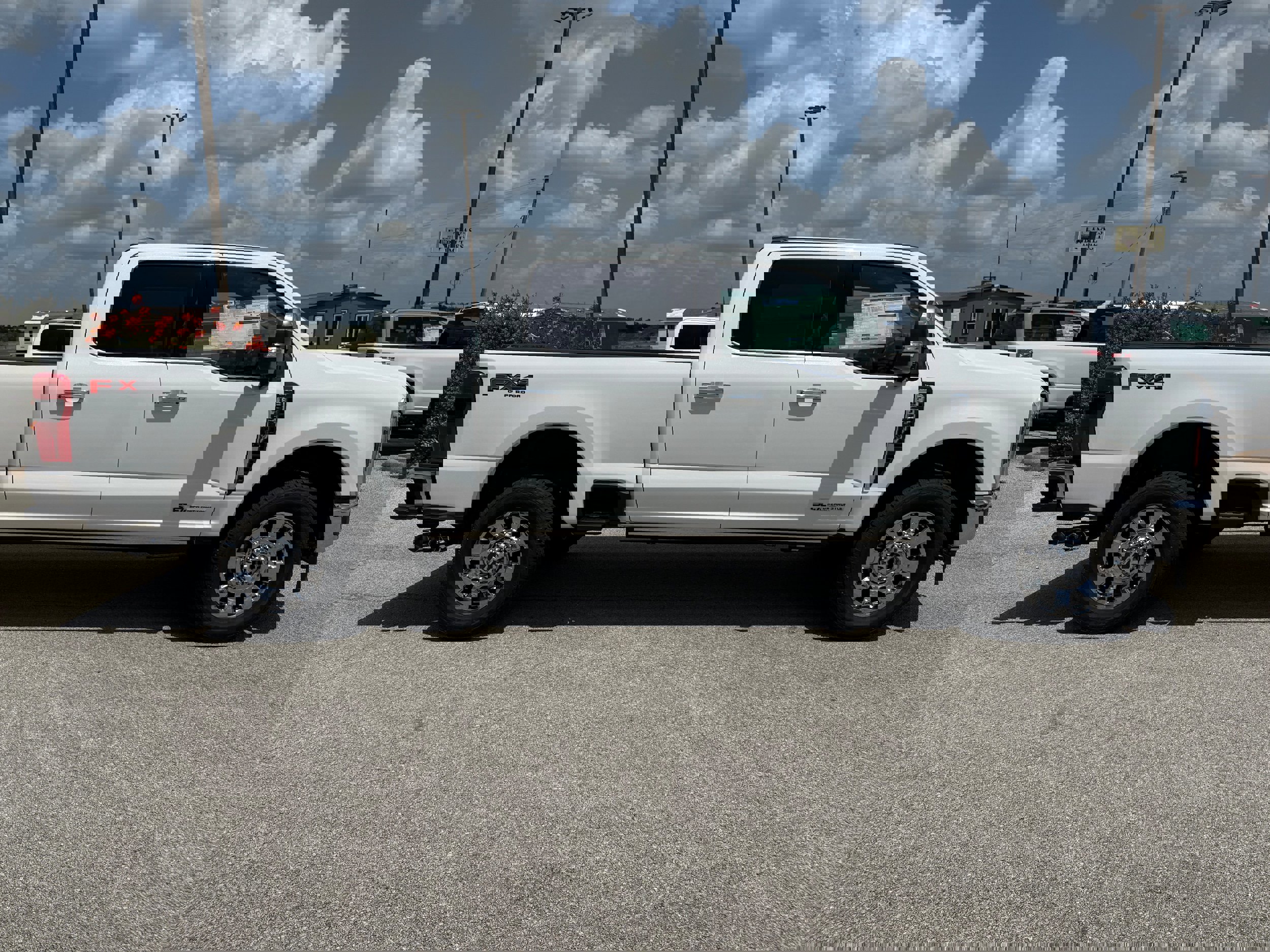 New 2025 Ford F350 Lariat w/ Lariat Ultimate Package image 6