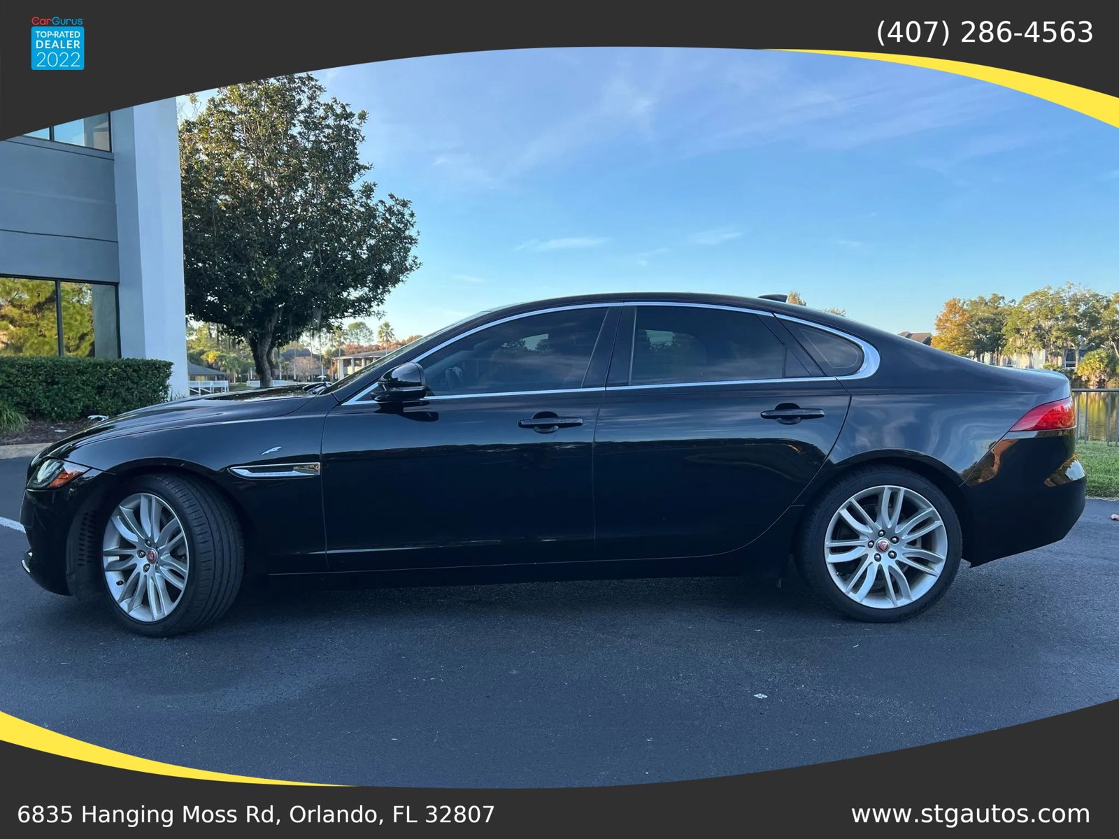 Used 2017 Jaguar XF Prestige RWD image 3