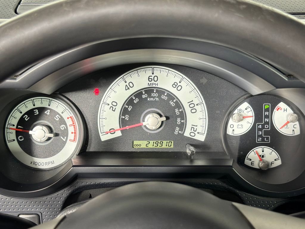 Used 2007 Toyota FJ Cruiser 4WD image 25