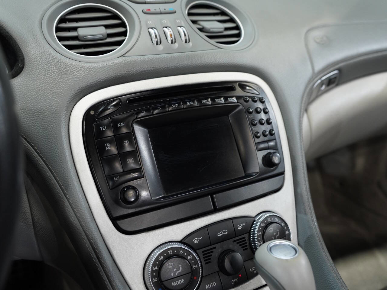 Used 2003 Mercedes-Benz SL 55 AMG image 39