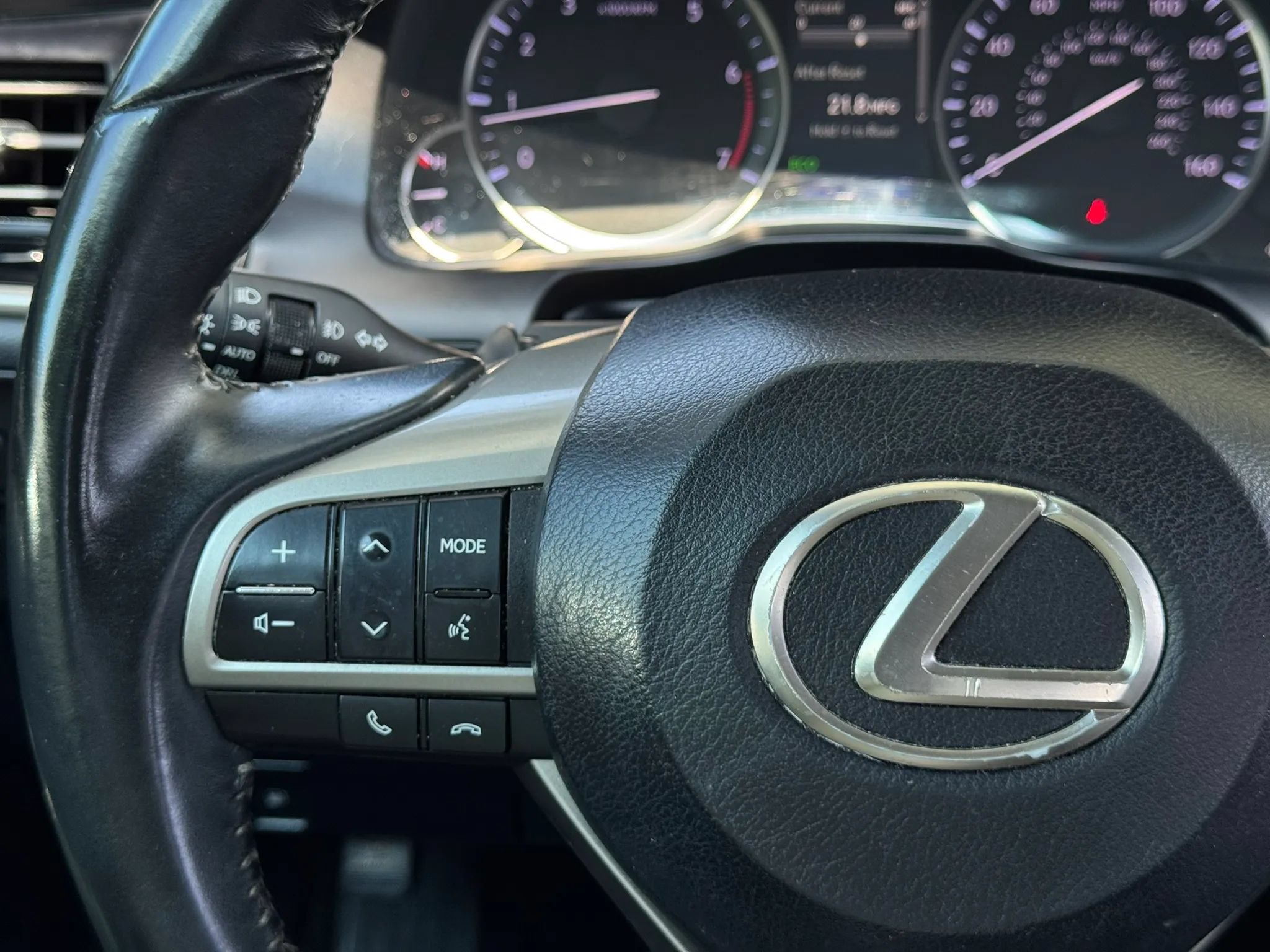 Used 2016 Lexus ES 350 FWD image 19
