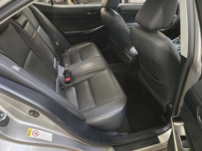 Used 2014 Lexus IS 250 AWD w/ Navigation Package image 7